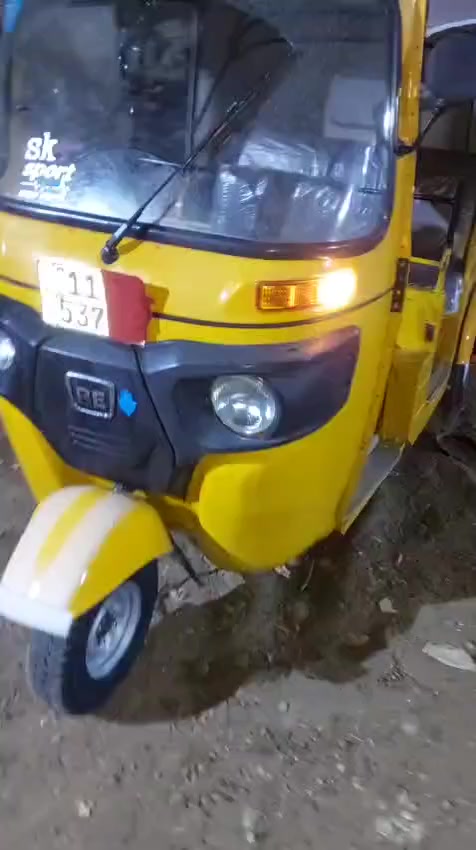 سلام عليكم اسمع الفيديو
تكتك موديل \ 17 \ 9 \ 2019
رقم وسنويه نكليزي 
بغدادتحويل ثاني يوم 
دوس معمره 
مكينه مجفته تجفيت شركه 
تخم تاير كهرباءيات شغاله 
العنوان بغداد البلديات 
السعر 5750 وبيه مجال
*********** 
المو شراي لا يتصل ولا يعلق
