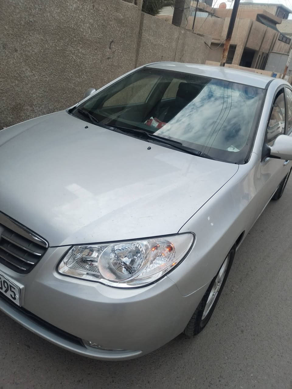 سلام عليكم لنتره افانتي ٢٠١٠ سياره دخول جديد شرطه بعده بريحة لشركه سياره ماشيه قليل وجديده حيل تخم تاير حداديه محرك كير تبريد تدفئه رقم سنويه على شاصي سياره حساسات خلفيه كشنات تدفئه تحكم سترين مري شفط سياره جاهزه على اخر سعر ٤٢ مكاني بغداد رقم***********
