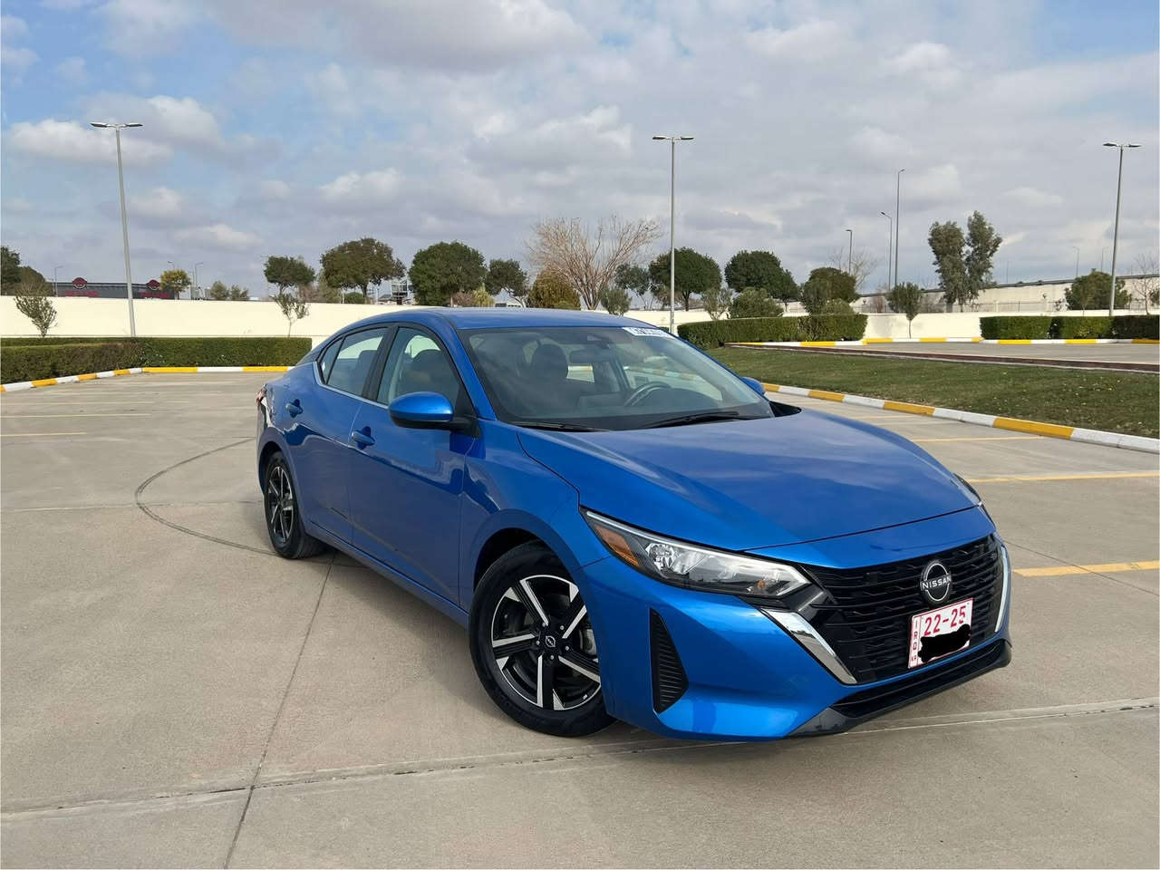 نيسان سنترا 2024  مواصفات Sv   بصمة رادار پيش و پشت تةنيشتةكان دةرگا و سندوق بصمة سي مؤدي ليخورين سةيارةكة ١ پارچةي بؤياغة بي ناوگرتن بي داخلي پيش و پشت كةپسة سةيارةكة ژمارة كاتية ٨٠ رؤژي ماوة بؤ رةقةم كردن گير و مةكينة و هـةموو شتي بةشةرت 
0750 485 8947 

3N1AB8CV3RY313120
