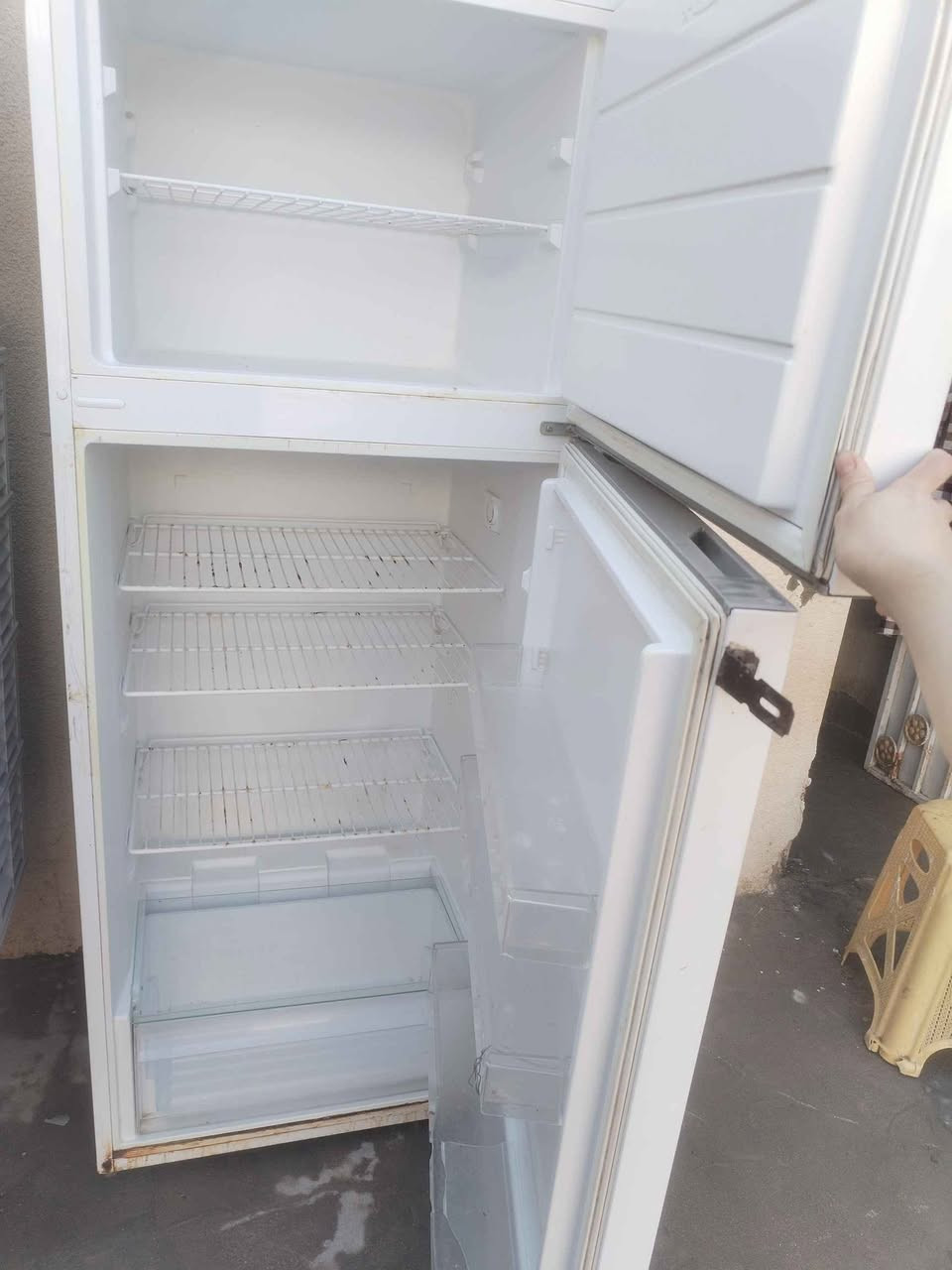 عندي ثلاجة للبيع نضيفه كلش عطلهة ليك مكانه ابو الخصيب شارع الوسطي شارع قمر بني هاشم البصرة, العراق


**إذا كنت صاحب هذا الإعلان وتريد حذفه لأي سبب، رجاءا أرسل رسالة إلى الدعم الفني**