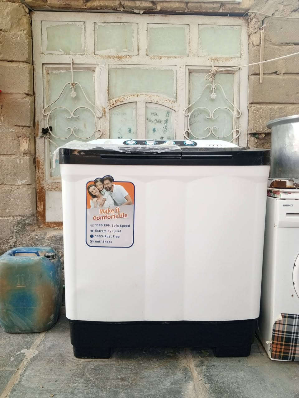 للبيع جديده  ب 125        

***********
