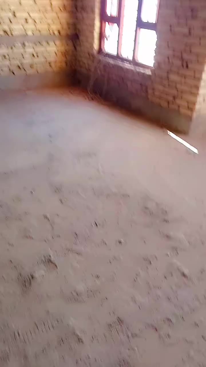 سلام عليكم اخوان بيت ركن حي الباقر كونكريت على ساحتين مساحتة واقع حال 133 متر العرض 6 ونص والطول  20 سنة البناء 2022 كافة الخدمات الطابق الاول غرفة واستقبال ومطبخ وصالة  وصحيات داخلية وخارجيةالطابق الثاني 3 غرف وحمام وصحيات عوزة لباخ وبياض  كهرباء بواري دفن ومجاري  وماي  السعر 150 وبي مجال قليل ***********
