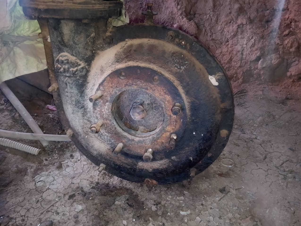 موطور هندوري بلادي جاهز كامل (صونده مذب خنزيره ) دير كاز وشغل ***********
