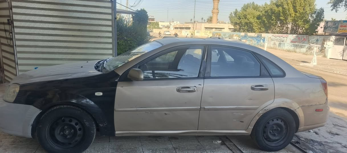 سلام عليكم لبيع فورنزه موديل 7سياره بلاديه  مكينه وكير مكفول راعيهه موجود سعر ٤٧ بكان سياره بغداد شارع فلصطين ***********
