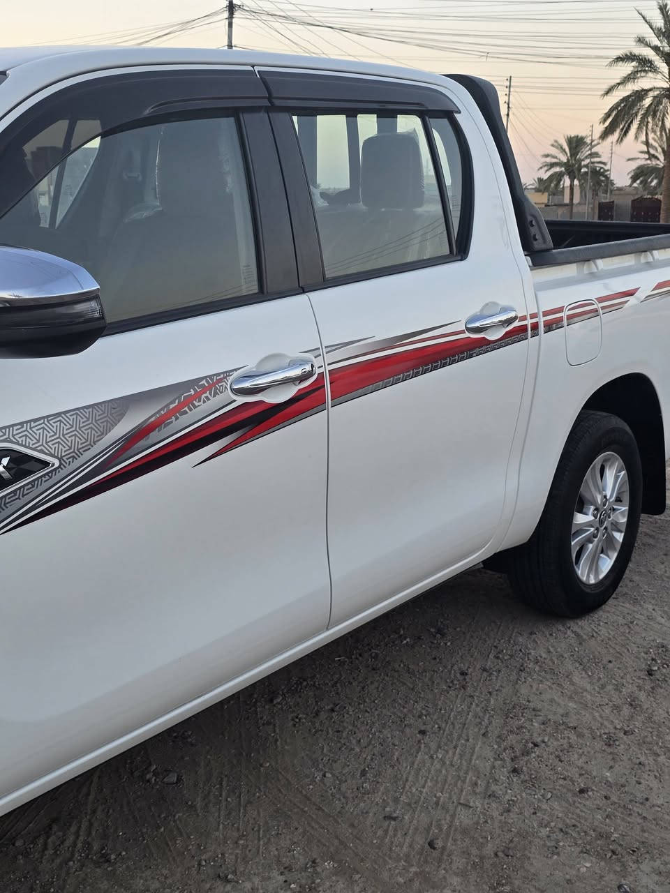 .بيكم تويوتا 24 ساز كير اوتوماتيك فول مكفوله كفاله عامه ماشيه ٧٥ الف ..مكانها..الرمادي.***********
