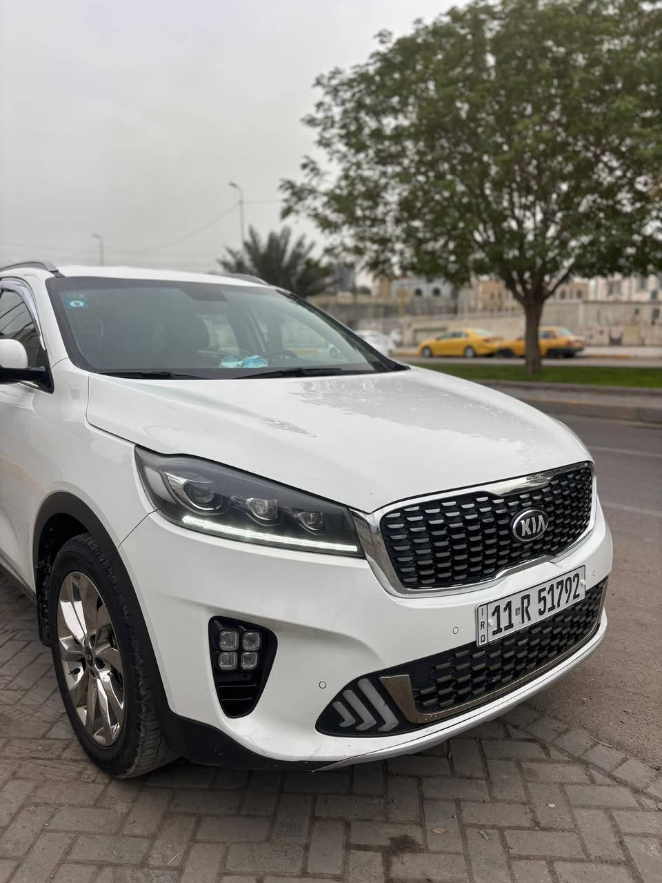 كيا سورنتو خليجي موديل 2020
فول مواصفات عدا البنوراما رقم بغداد انكليزي
مكفولة كفاله عامة عدا باردات ثنين صغار
‏٧ راكب ستة سلندر
مري شفط
جنطة كهرباء
كشنات جلد كهرباء
٣قطع تبريد
تخم تاير جديد
كير محرك كفاله
ماشية ٩٥ الف
مكان - بغداد حي الجهاد الاطباء
السعر 235
***********
