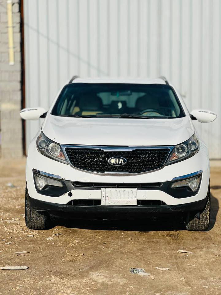 للبيع كيا سبورتج وارد أمريكي ٢٠١٤

محرك ٢٤٠٠ رقم بابل 
كير ومحرك كفاله 
حادثه جاملغ وبنيد تبديل وصبغ بالتكمه
مواصفات :- نصف فول  

كشنات بيجي 

حساس خلفي

بصمه  

اشاير ب المري 

تحكم استيرن  
ماشيه ١٢٢ ميل

السعر ١٣٠ وبيها مجال
***********
