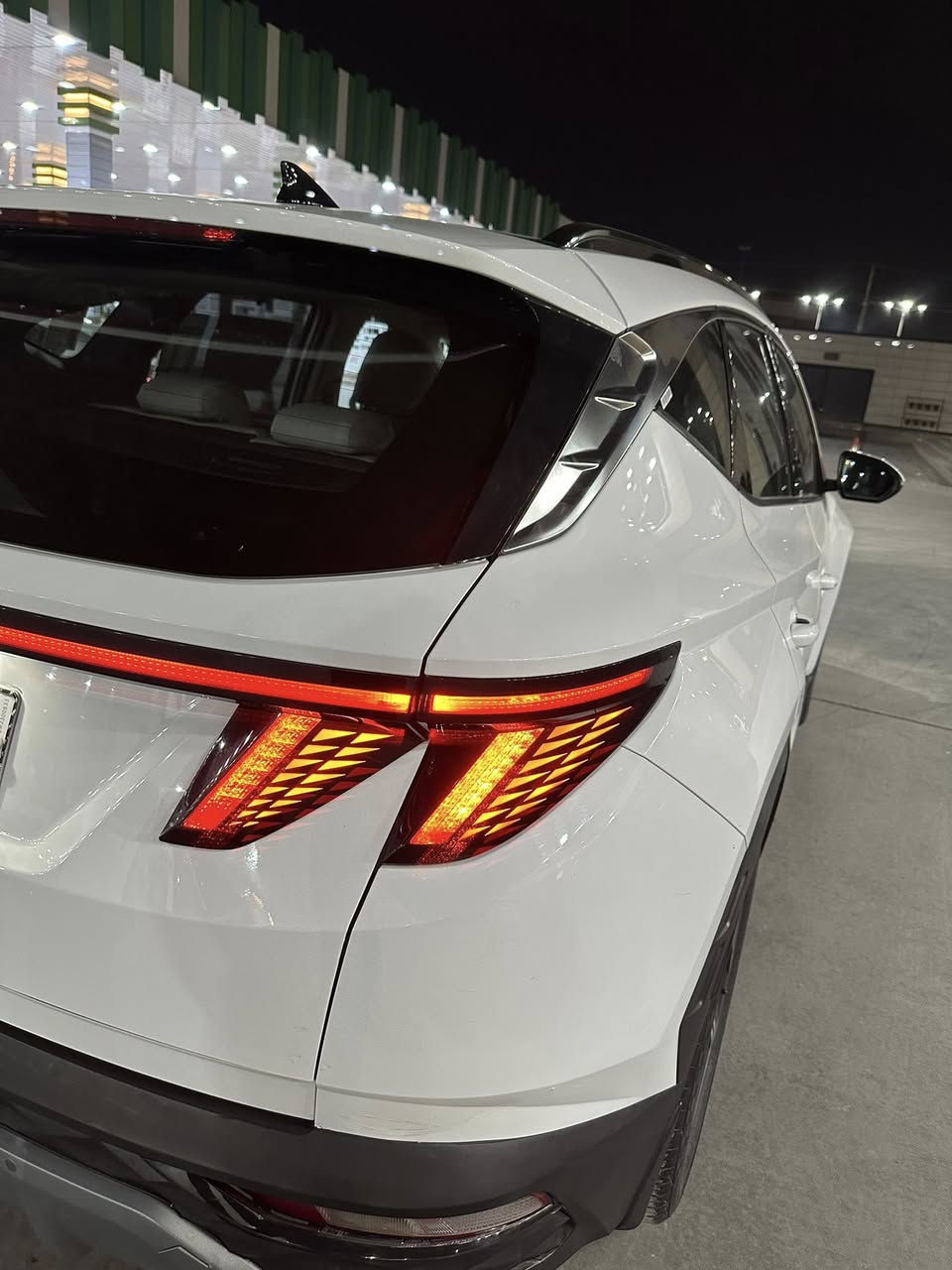 للبيع
توسان خليجي ضمان (شركة الأولى ) 
رقم بغداد ب اسمي 
فول مواصفات 
بنورما 
بصمه 
داخل ابيض 
كشنات جلد 
ويل 19 
صندوق كهرباء 
ماشيه 65km

مكاني بغداد 
    السعر 223
اتصال او واتساب 
   ***********
