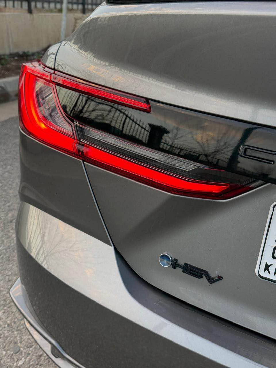 TOYOTA CAMRY 2025 XSE (HEV) 

.. گیڕ و مکینە كارەبای بەشەرت  .. مکینە  4 بستۆن   حجم ٢٤ هاى برێت… سەیارەیەکی زۆرجوان و خاوێن و بێ مەسرەفە  زۆر  تازەية… سەیارەكە    پێشو دوای كەپسە .. دوو درگای بۆیاخە كەمێك ناوی گرتوە   بی ئیرباگ ... 
  سەیارەكە فول فول موصفات 

ناو زةرد ، بصمە، دركا بصمە ،پانۆراما ،سنوق شقت ،راداری ئاوین ، كوشن جلد ، كوشن سارد و گەرم    ،سوکان ڤۆلیۆم ، تەحدید سورعە  ،  شاشه ، كاميرة  ، كوشن كارةبا  ، ئاوينة ئيشارات ،لايت ليد ، لایت ئۆتۆ  ، eco، تەبرید مرکزی، بلاجیکتۆر،حاسي دواوة .   CD,USB,AUX,

‎شوێن   ::::   سلیمانی 
 *********** السليمانية, العراق
