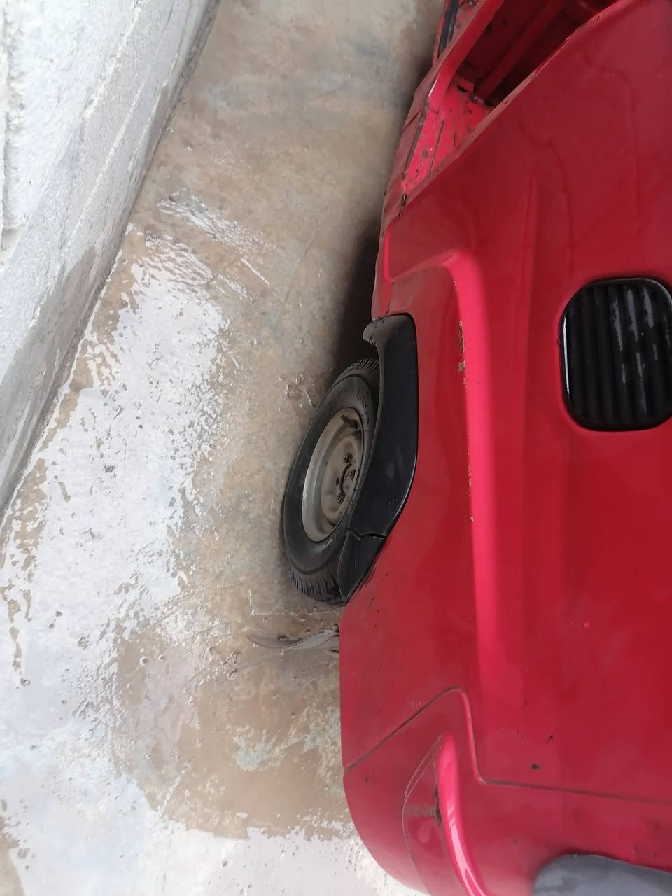 السلام عليكم ورحمة الله وبركاته تكتك بياجو للبيع موديل ١٨ اوراق كاملة المكينة طافيه الكشر يخبل الكهربائيات شغالة السعر ٦٠٠ وبيها مجال العنوان بعقوبة المفرق للإستفسار الاتصال ع هذا الرقم ***********
