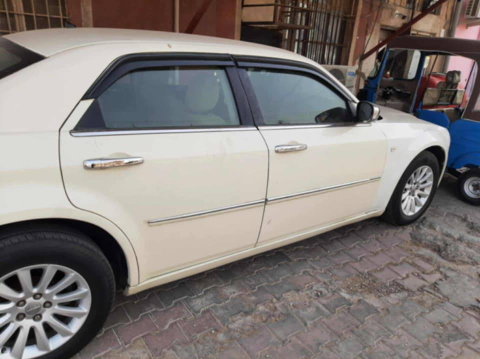 سياره امتومه موديل 2010 البيع شرياي يصل علئ هاذه الرقم
***********
