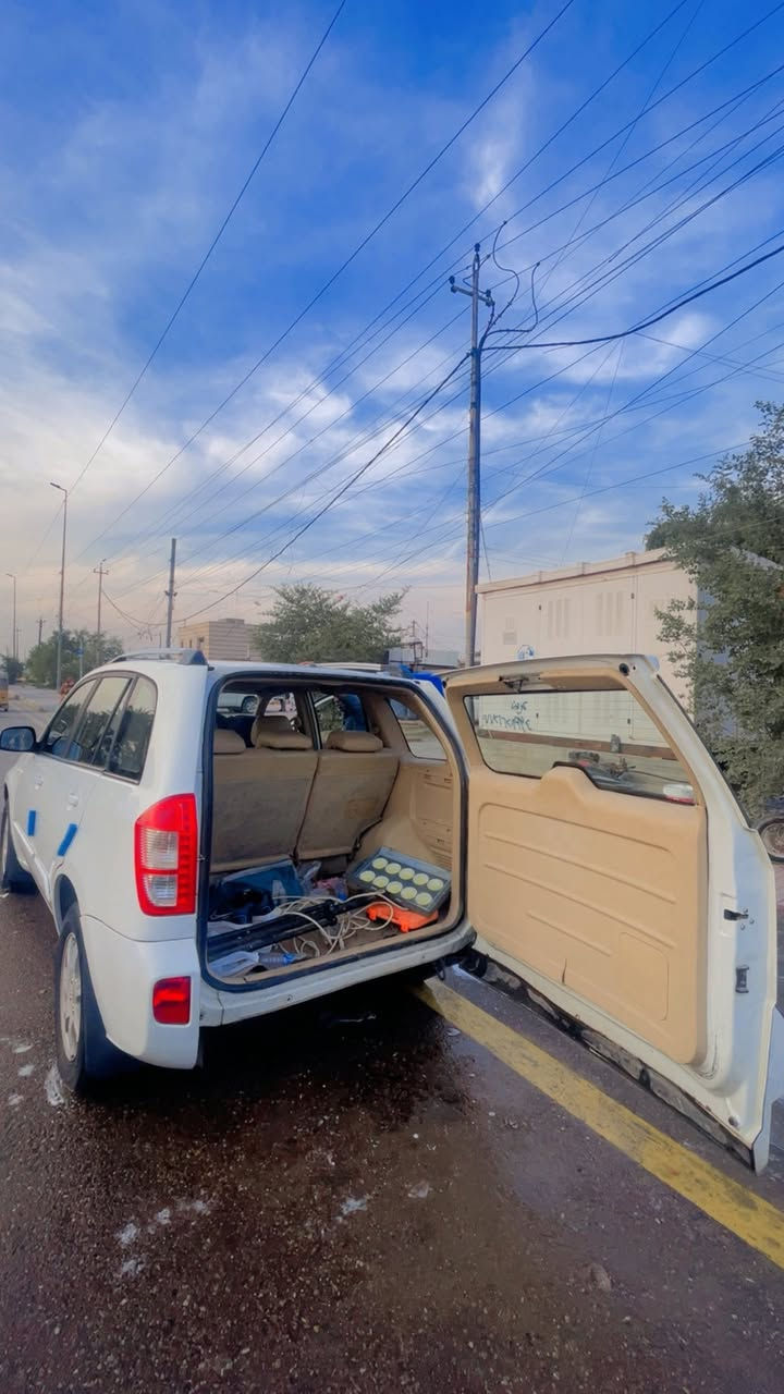 تيكو 2013 بيضه
للبيع مكاني بغداد الطالبيه 

60$سعرها 

سياره مشروع وطني 
فتحه 
شاشه
كير كهربائي 
مكينه خير من الله 
تبريد ثلج 

***********
