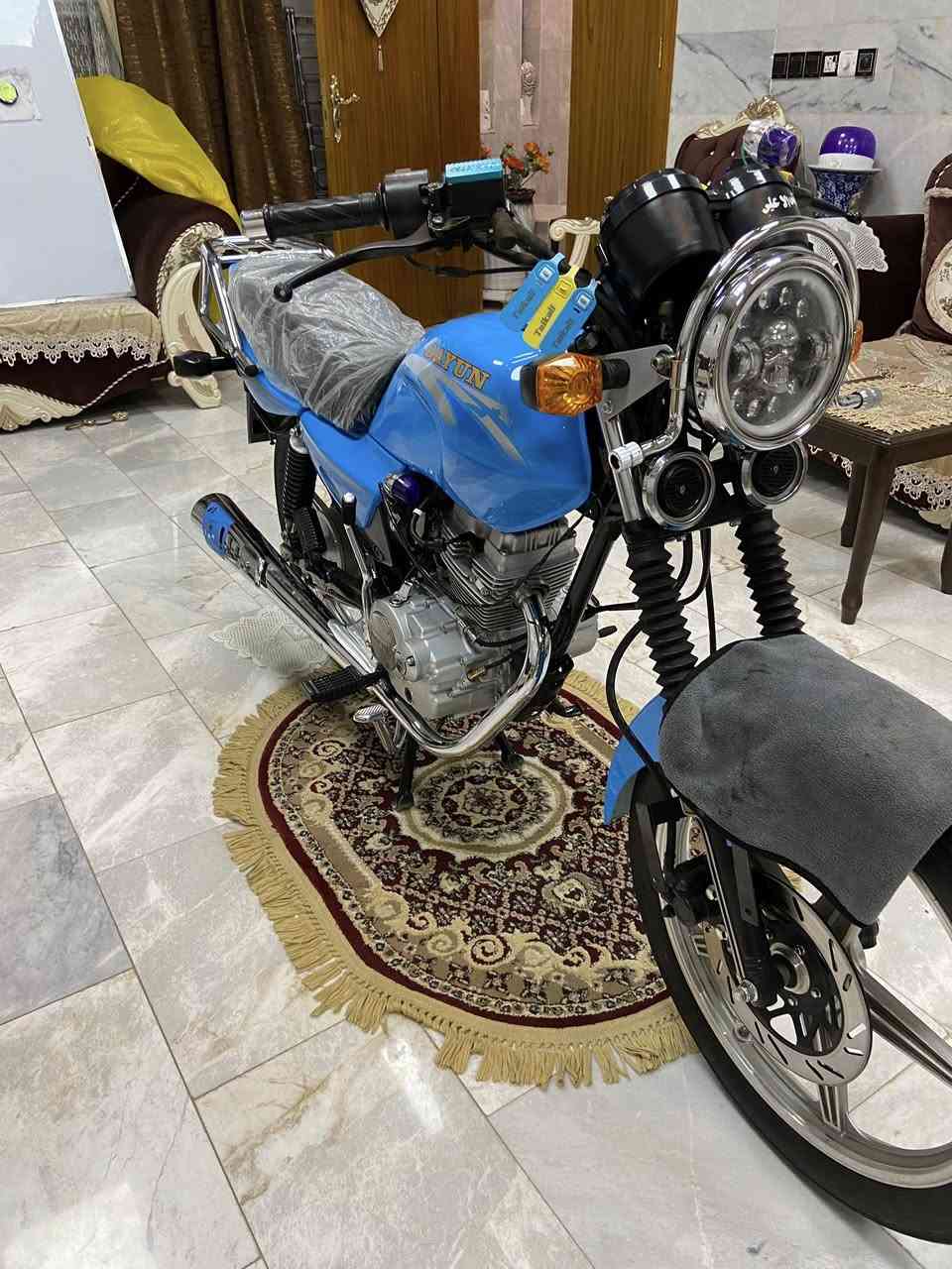 سلام عليكم دايون عظم للبيع 24 بغدادي طالعه ب25 أوراق اصولي لون سمائي بلاد مكفوله كفاله عامه السعر خاص الرقم***********
