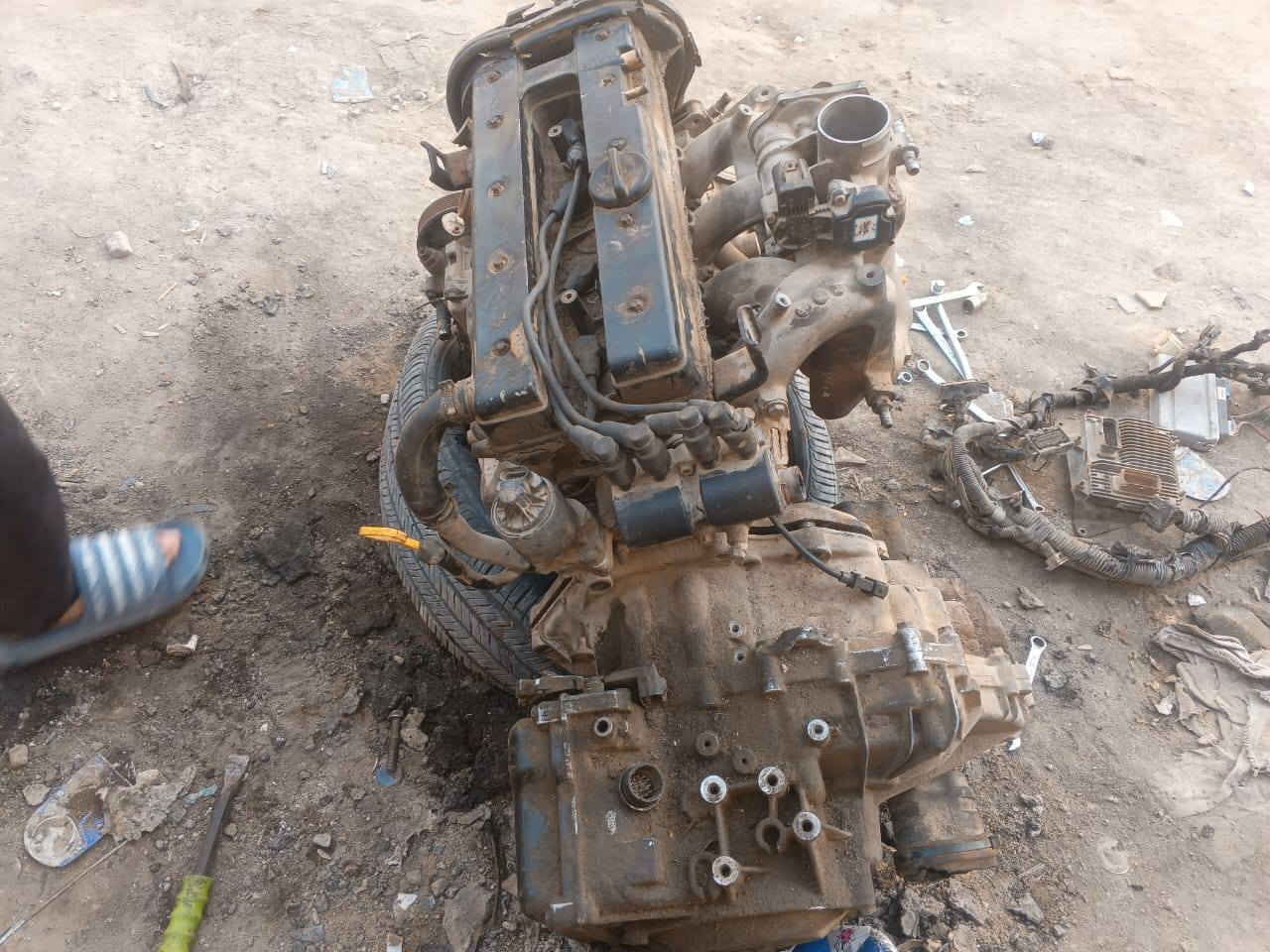 سلام عليكم مكينه فورنزه للبيع  هيه او كيرها اوتفرعاتها او ضفيرتها او عقل للكير او للمحرك او داينموا اوسلف اوكمبريسر كامله بيها خيط بخار قليل بداية نكره سلف شغالة  ناصرية مركز *********** السعر 350
