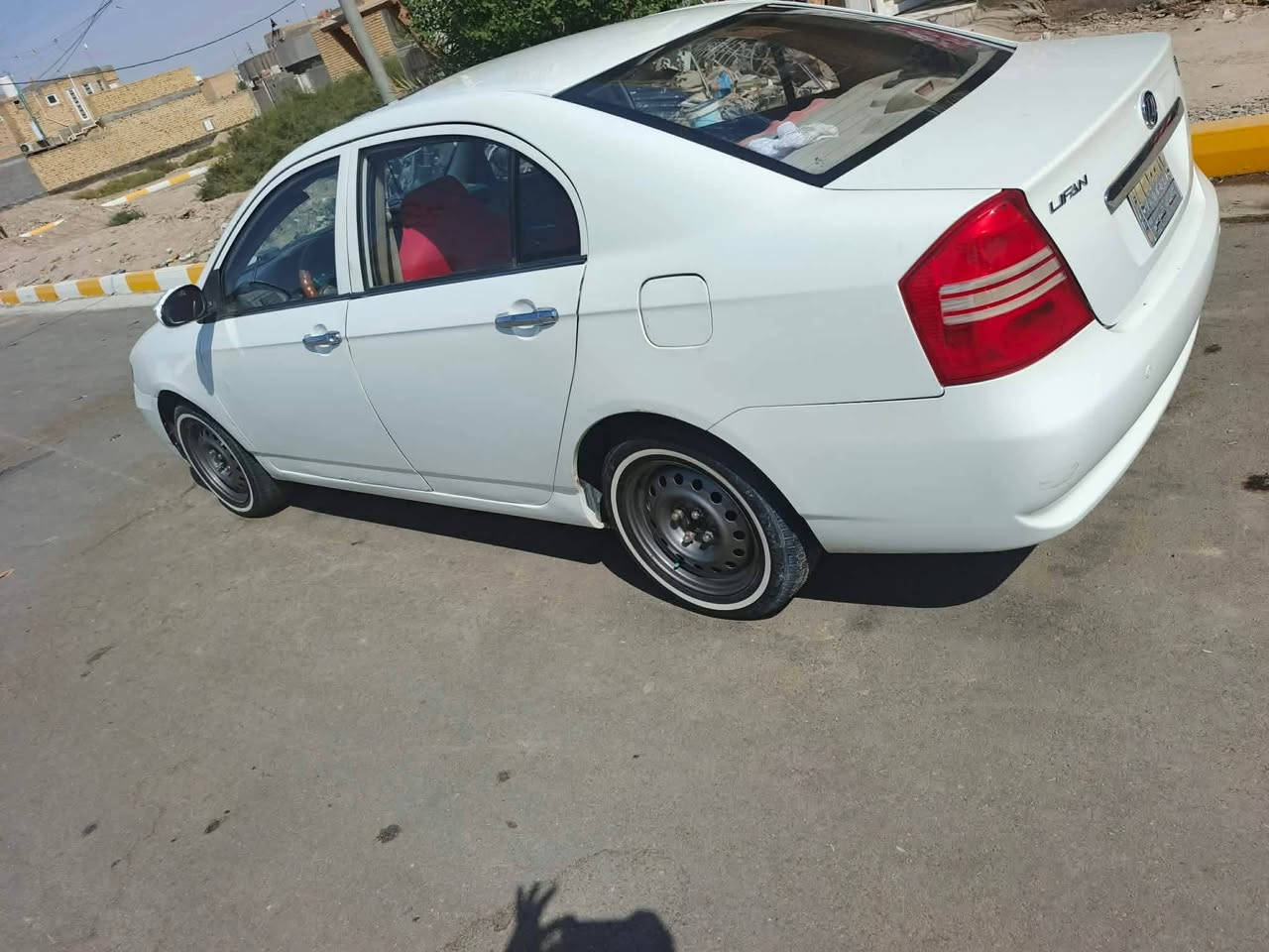 سلام عليكم
ليفان موديل 13مكفوله جديده 
حداديه 75% تبريد شغال مكينه وكير بلاديات 
مكاني :ناصريه  سوق الشيوخ
السعر 44 وبيه مجال قليل
*********** اتصل وتدلل
