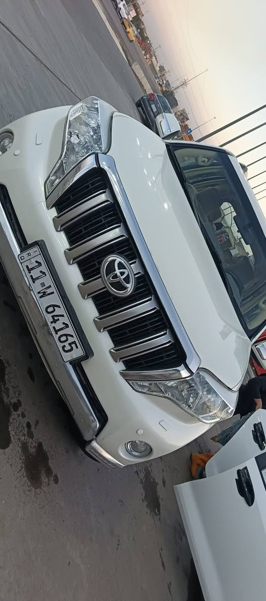 سلام عليكم لبيع برادو موديل 15فول سياره فتحه بصمه محرك 6بيه فقط شبر بارد بل باب ول باقي مكفول بكاني بغداد شارع فلسطين سعر  33 تلث دفاتر وتلاثين ورقه ***********
