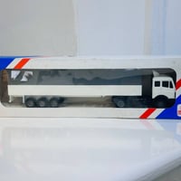 بي سكس ويل • بي كرواتي تك • مقاس ١/٥٠