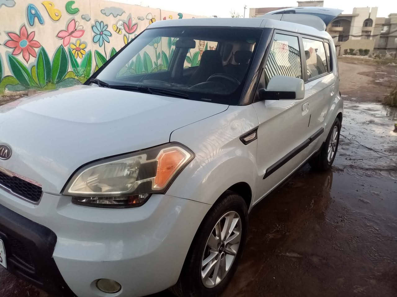 السلام عليكم ورحمة الله وبركاته كيا صول موديل 2010 أمريكي رقم دهوك سنويه لل 2027 المكان حي العربي السعر ٩٠ بيها مجال رقم الهاتف *********** او. *********** موصل, نينوى
