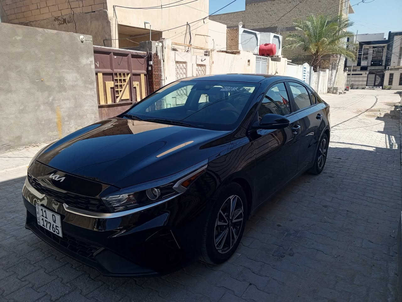 السلام عليكم سياره فورتي مديل 2023 رقم بغداد نكليزي وارد امريكي سياره جديدة بمعنى الكلمه ماشيه (16الف) ميل مال بيت. ليبل واحد حادثهه بارد مقدار شبر بالجاملغ الايسر بدون فتح اوصبغ او تكحيل اي قطعه.مواصفات نص فول رادار امامي اوخلفي نقطه عمياء مكينه الفين دوش 
السعر155 تفاصيل اكثر الاتصال ***********
