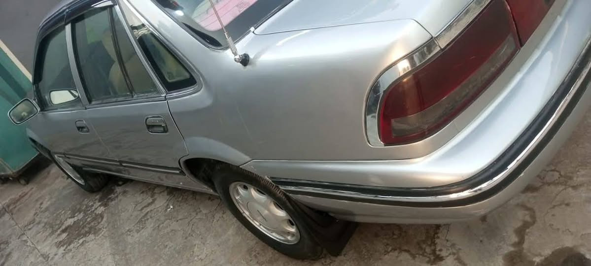 سلام عليكم
دايو برنس94 للبيع رقم بغداد انكليزي بسمي وتحويل ثاني يوم... مكان بغداد محموديه 
مكينه مفتوح. مسوي دامه كامله نوزلات ولف راجع بلكات يعني مكو صرف بانزين
تخم تاير جديد سياره حلوه تجي وتشوف.مصبوغه عام لجماليه ومكفوله من ضربه ومن عيب شرعي. سعر 42وبيه مجال ***********
