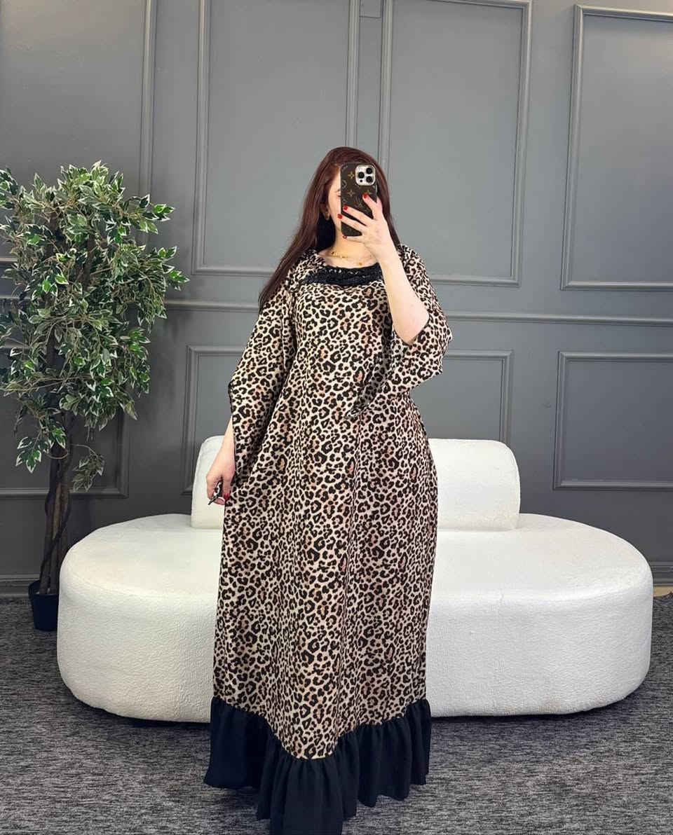 فستان نسائي كلوشة
خامة كريشة شرط الفحص
القياس يلبس فري سايز  لحد ٨٥ كيلو
البيع جمله ومفرد 
السعر خاص للاستفسار يرجى مراسلة الصفحة 
متوفر توصيل لجميع محافظات العراق


**إذا كنت صاحب هذا الإعلان وتريد حذفه لأي سبب، رجاءا أرسل رسالة إلى الدعم الفني**