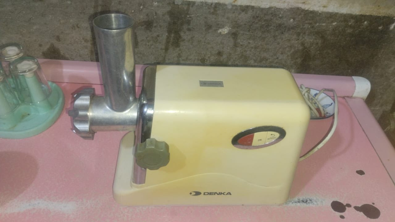 للبيع نضيفه وشغاله اي ضرر مابيها قفله ب 65


**إذا كنت صاحب هذا الإعلان وتريد حذفه لأي سبب، رجاءا أرسل رسالة إلى الدعم الفني**