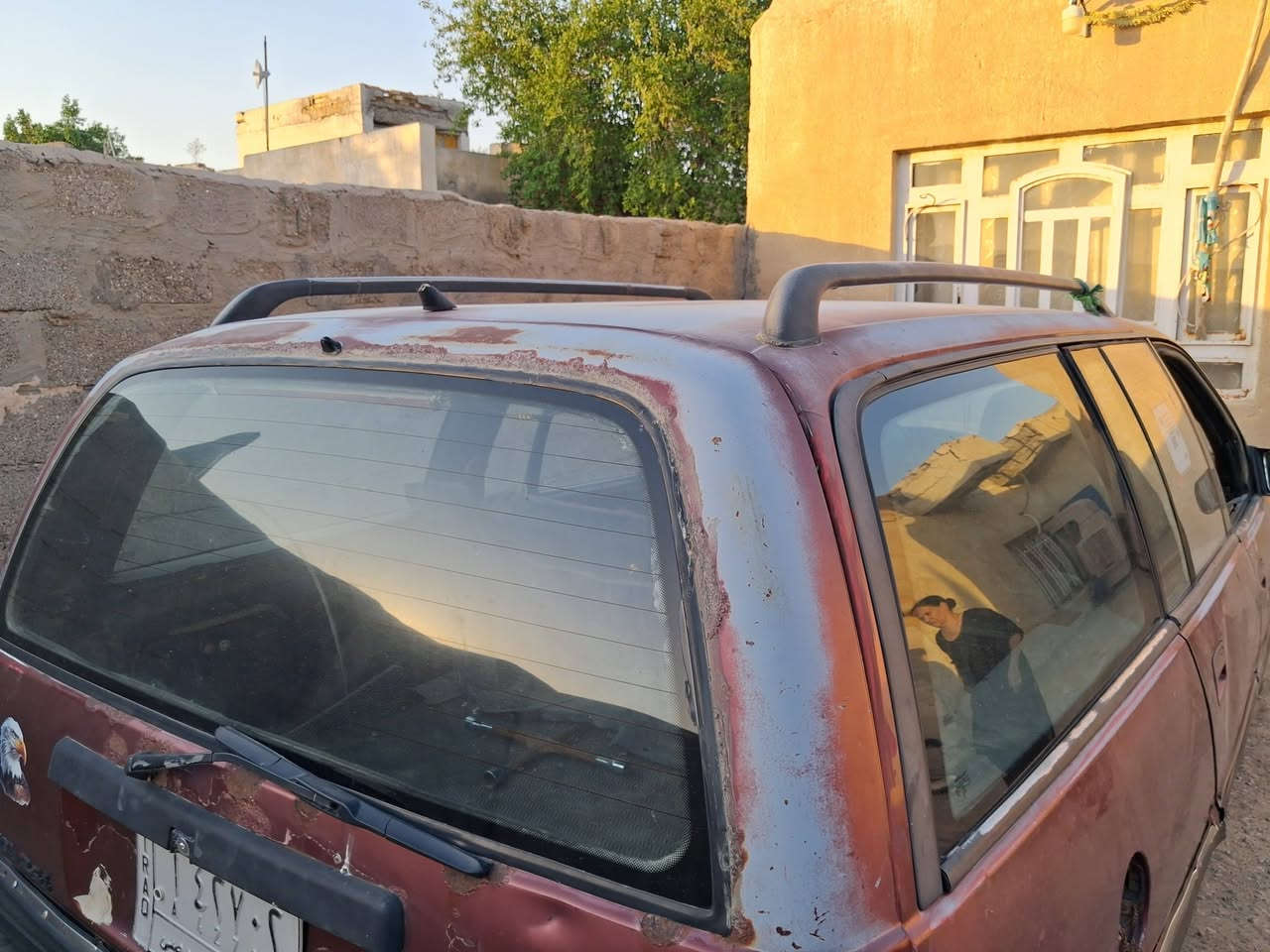 ابيع سياره اؤبل ستيشن موديلات 93 رقم كربلاء مكينه وكير بطه فيفيتي كيراوتو مكفولات تخم تاير جديد باتري جديد صاحب السياره يريد.تحويل انته وياه اخابره الك وتحبين وياه السعر 17 ورقه وبيها مجال مراوس تصير بسياره  غيره مكاني كوت الاحرار وهاذ رقمي 
و*********** *********** 
الي ات،جاه من الاخوان الي مو شراي لايعامل وتعبنه يجي يكلب ويشوف
