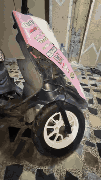 سلام عليكم للبيع عدله مكينه 55 نضيفه نقصه سلف فقط السعر 325 بيه مجال للشراي رقم بي واتساب *********** مكان المحموديه
