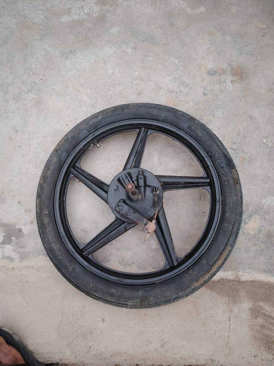 سلام عليكم محرك خيرمن الله شقال كلشي مابي لمكان عزيزية  سعر 75  رقم ***********
