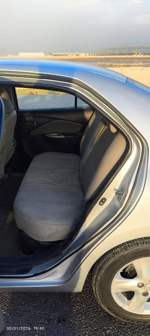 سلام عليكم
كورلاه يارس 2007
سياره جاهزه وحله من الصور سيار بيه صبغ عام مكفوله من الضربه تبريد تدفئه كهربائياته كله شغاله ما نقصه شي 
مكينته ا
1600
السعر 80 وبيه مجال بصيط
***********
