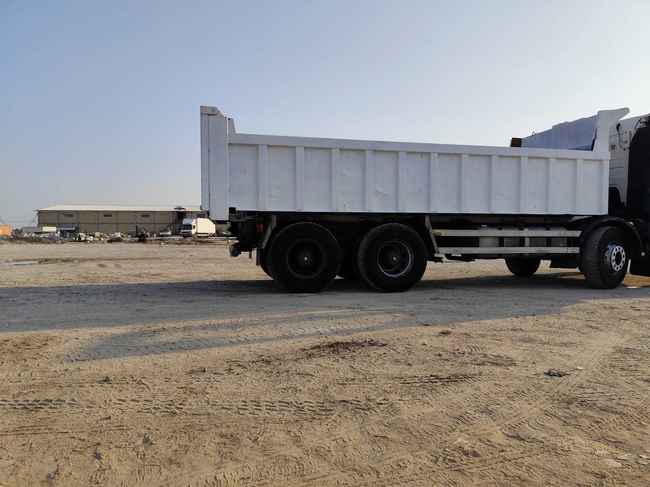 السلام عليكم للبيع رينو قلاب كلهة بلادي شركة  رقم الماني
 السعر 350   عنوان المثنى مدينة الرميثة 
مودل 2003 جانت معلاية ونزلتهة بسمي  مكفولة من كلشي وجاهزة
سكس S5  GF باج بطن شركة طول البدي 6.50   محرك أنجكتر بلادي كير ابو الحصيرقليج  تصير كرين وسطحية   ***********
