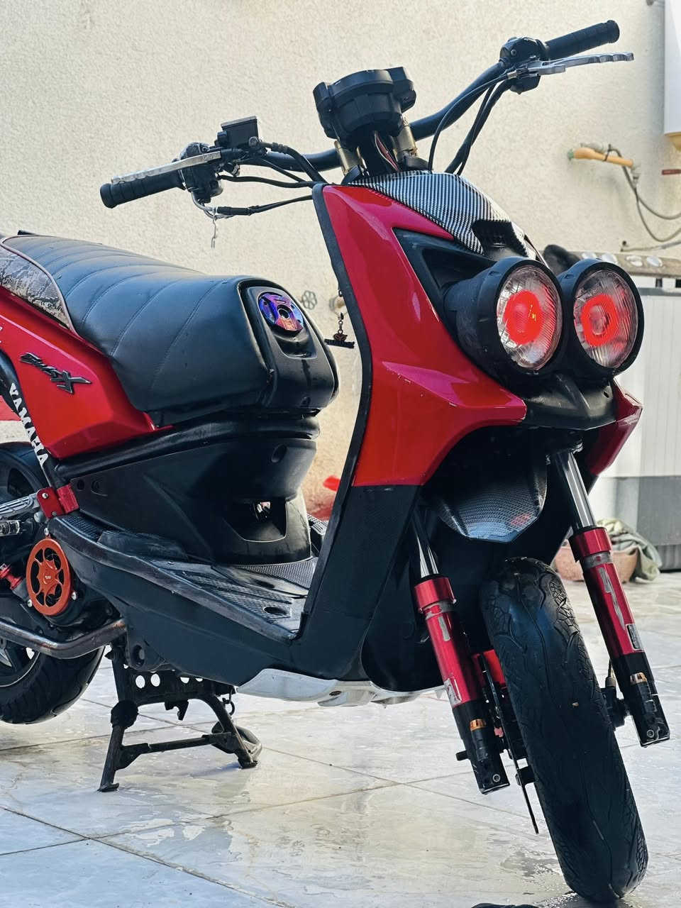 سكنس جبلي للبيع  المكان العماره المجر الكبير السعر السعر ع خاص شراي يراسلني لو يتصل ***********
