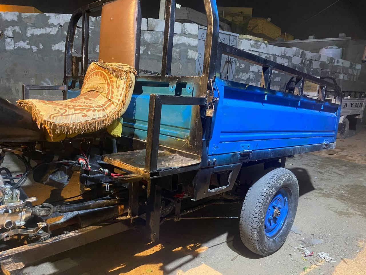 السلام عليكم ستوته ادوات سوده كفاله عامه كلشي شغال مكينه جديده السعر 800 و بيه مجال لطيبين محتاج و اريد ابيعه هاذ رقمي ***********+***********🌹
