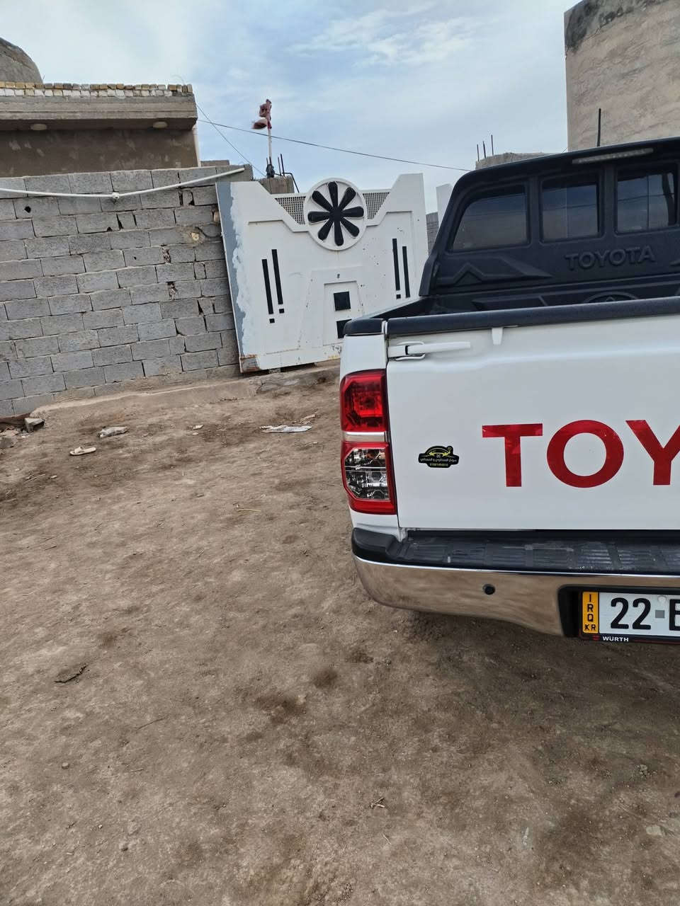 السلام عليكم
سياره فورويل ١٤ ماشيه ١٢٠ حقيقي اوتوماتيك مكفوله كفاله عامه رقم أربيل دولي سنويه 2030 سياره جديده
مراوس فورويل 18 او 19 للاستفسار الاتصال على الرقم ***********
