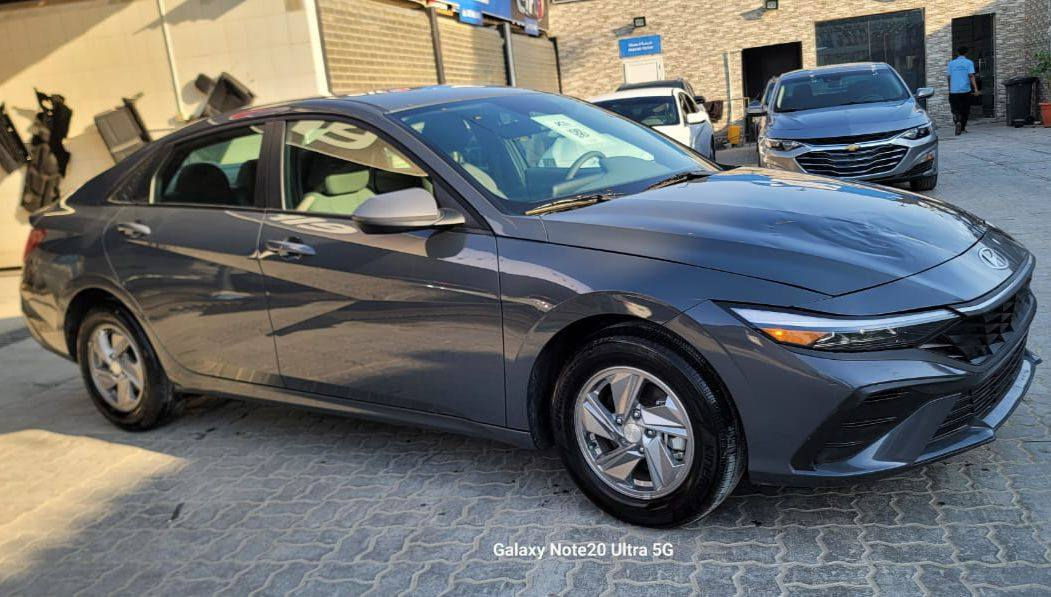 بإمكان إدخال السياره بكتاب شهداء
*تم الشحن إلى المنفذ سفوان*
*هونداي النتــــرا موديـ2025ـل*
*السعر124(مكفوله من الصبغ)*
واصل المنفذ سفوان (مصلح ) بدون كمرك
سيارة حاليا مشحونة الى المنفذ سفوان 
(مكتب الماجد الأستيراد السيارات الوارد الأمريكي والكندي)
(العنوان ، البصرة ، سفوان،  )
ولدينا وكلاء جميع محافظات العراق
اتصال او واتساب :
( حسام الماجد)
***********
‏***********
