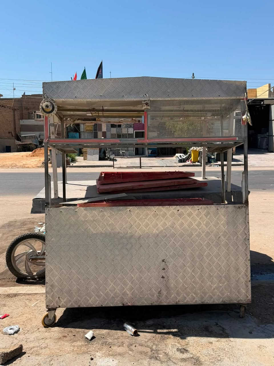 ثنينهن 500 بدون عمله بغداد حي العامل
***********
