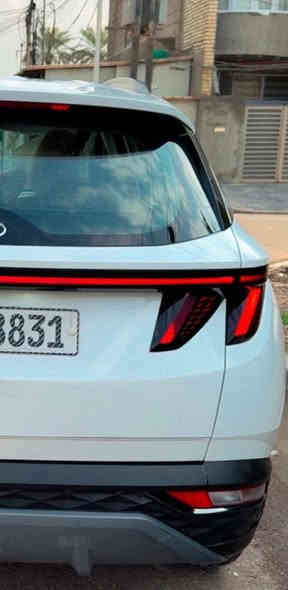 توسان خليجي بيضاء موديل 24 للبيع
مكينة 2000
تشغيل عن بعد 
بصمة+ بصمة ابواب 
هاند بريك بصمة 
إشارة ترحيب 
كامرة 
كشنات مخمل 
دشبول شاشة 
مري شفط 
تحكمات ستيرن 
تبريد قطعتين 
حساس أمامي 
حساس خلفي 
درايف مود
شاحن موبايل 
مقاعد أمامية كهربائية 
بردات ابواب خلفية 
ماشية 29
للتواصل :***********
