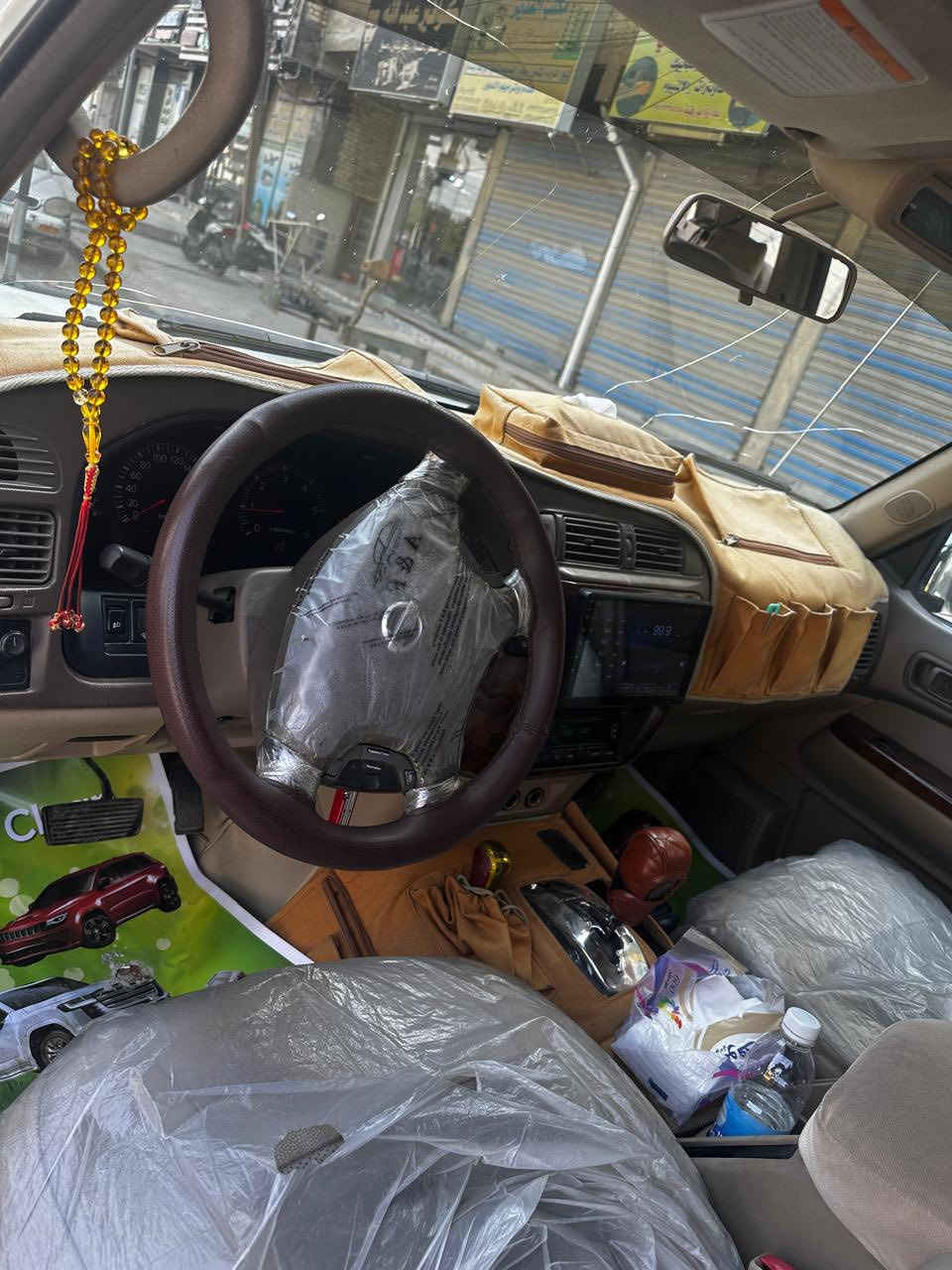 باترول سوبر سفاري  موديل 2004 محرك 4800 كير اوتوماتيك كشنات كهرباء جلد السياره عليه تزويد كامل ARB السياره موجوده بغداد  سعر 160 ورقه رقم سليمانيه بئسمي   رقم الهاتف ***********
