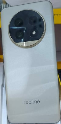 ريلمي ١٣ برو 5G • ذاكرة ٥١٢ • رام ١٢