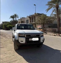 للبيع تويوتا برادو R0 زيرو، تم استلامها حديثًا من الشركة، والسيارة غير...