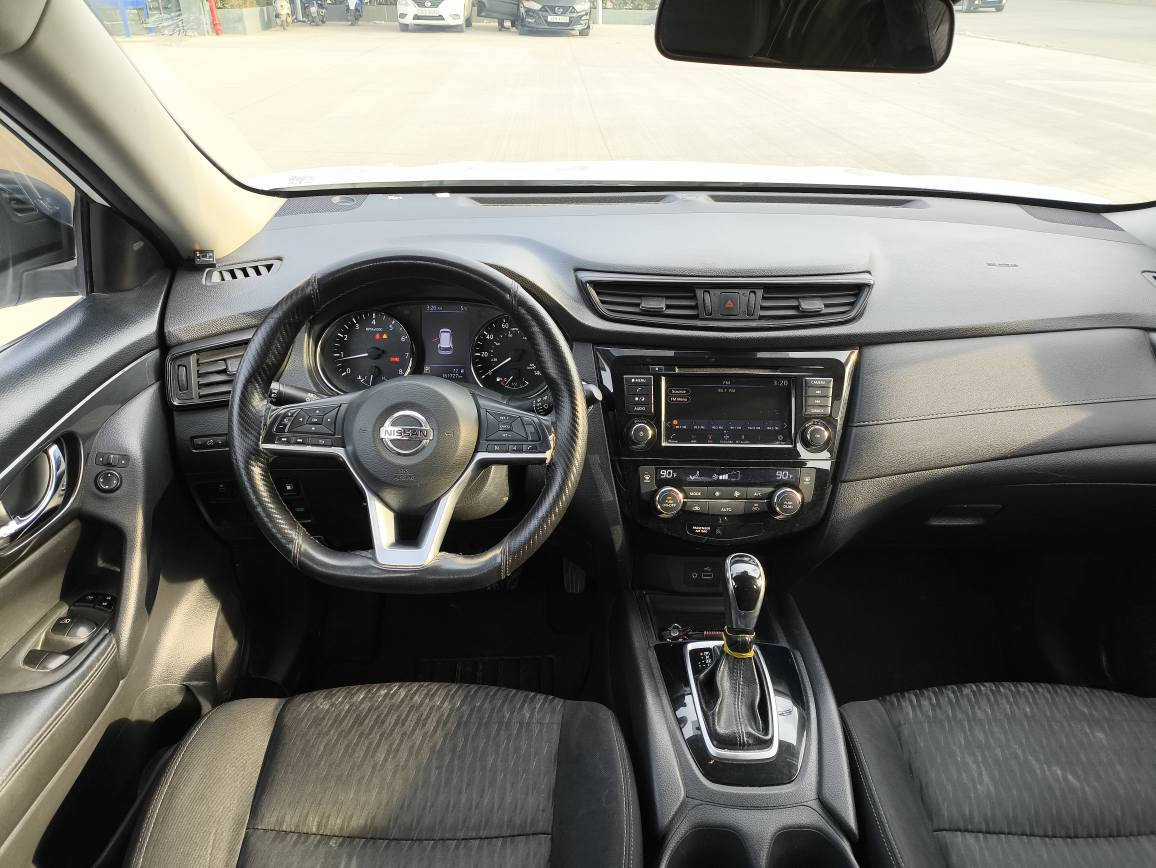 نیسان رۆگ 2019 زۆر خاوێنە یەک دەستە هەموو شتی بەشەرتە گێر مەکینە تەبرید کارەباییات رادارەکان هیچ کێشەی نیە هەمووشتی بەشەرتە راداری پشت و پێشی هەیە خۆی ئیستاب دەکا  ئۆتۆ برێک  
کارپلەی  و ئەندرۆید ئۆتۆ
 کوشین هیتەر و کارەبایی بەسمە و شەغال بیلادی بەردی گزۆزیش بەشەرت  بەس دوو دەرکەی لای سەکن بۆیاغە  پێش و پشتی کەپسە هیچی نیە بەس 1 ئێرباگی شان سیستەمە ئەوانیدی هەمووی بیلایدیە  چوار تایەی نوێ بە ناوی خۆمە سەنەوی 3 مانگی پێوەمایە غەرامەی لەسەر نیە سعری 180 و ماعامەلە 
ڤایبەر و وەتسئاپ *********** 
0750 # 403 # 6442 أربيل, العراق
