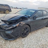 كامري XSE • ٢٠٢٥ • مزاد امريكا