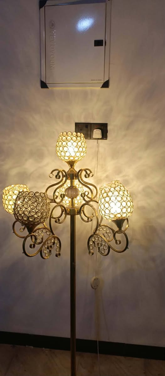 للبيع مكان بابل كلمن و سعره  زاويه30 و ميز مرايه30 و ميز شاشه100 و تيبلام 40


**إذا كنت صاحب هذا الإعلان وتريد حذفه لأي سبب، رجاءا أرسل رسالة إلى الدعم الفني**