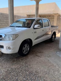 هايلوكس • ٢٠١١ • رقم واسط