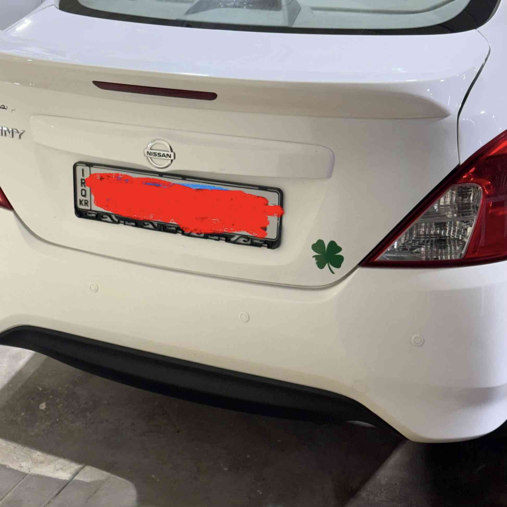 السلام عليكم 
نيسان سني هندي ام البليته 
موديل 2023 
ماشيه 40 الف حقيقه 
السياره كفاله عامه عدا بارد قبق الجنطه اي صبغ ما بيه شرط ول دعاميه الكدام نشخطت و صبغته ببدي السياره علا ايدي مت الدوام للبيت لا اشتغل بيه ولا شي 
مكاني بصره 📍
السعر 114 
ما اجاوب خاص الي يدخل خاص مو شراي 
الشراي يتصل وبل خدمه 
-***********-
