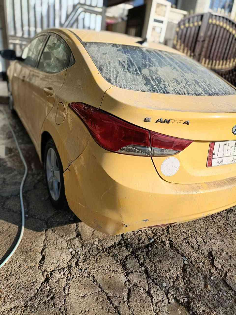 السلام عليكم النترا مضلع موديل 2013 وارد امريكي حادثها باب خلف السايق فقط الباقي ليبل واحد سياره كير مكينه خير من الله تخم تاير تبريد كهربائيات كله شغله رقم ديالى مشروع وطني تحويل مباشر سنويه منتهيه مكاني ديالى بعقوبه 
رقم الهاتف ***********
السعر 92 وبيها مجال شي بسيط
