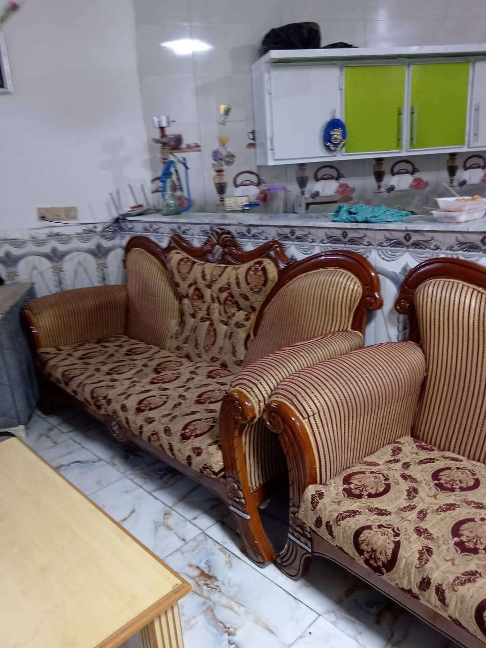 على بلاش
تخم ملكي اخو الجديد ١٠مقاعد ثقيل ممتاز
مع طبله وصطيه السعر ٣٠٠بي مجال
الاتصال ٠٧٨١٢٥٠٣٥٢
الحر السواده مدرسه حسام


**إذا كنت صاحب هذا الإعلان وتريد حذفه لأي سبب، رجاءا أرسل رسالة إلى الدعم الفني**