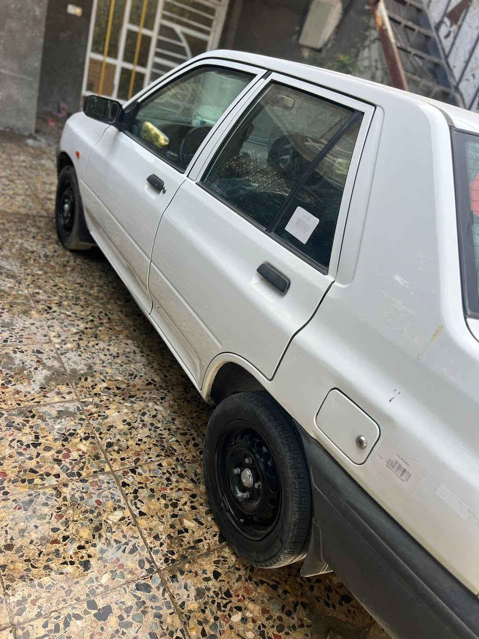 سلام عليكم سايبه موديل 21 مكفوله عد طخه بسيطه بجاملغ الخلفي كد شبر مكاني بغداد البلديات الاستفسار ***********
