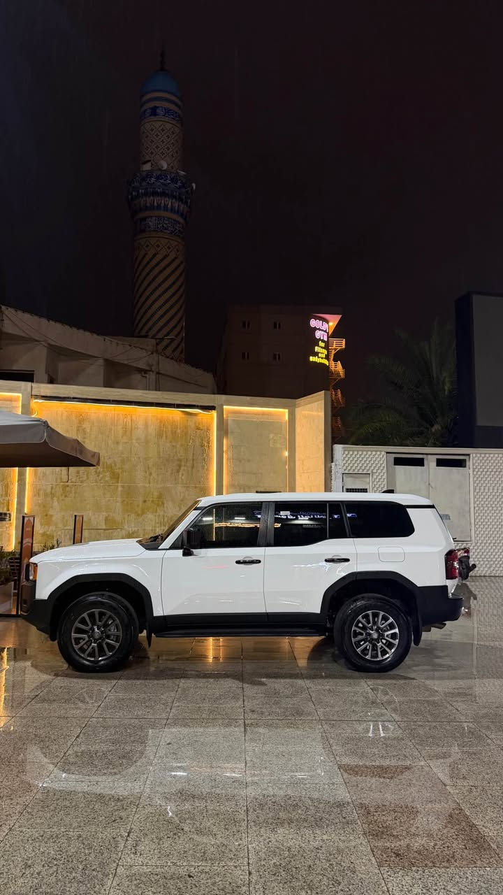 تويوتا برادو 2025
كفالة 
وكالة 
رقم اربيل تحويل مباشر 
ماشية8000km
فور ويل 
رادار 
مثبت سرعة
3انضمة بالسيارة
السيارة ما بيها دينار مصرف كاملة من كل النواحي
السعرة435
رقم صاحب السيارة 
*********** البصرة, العراق
