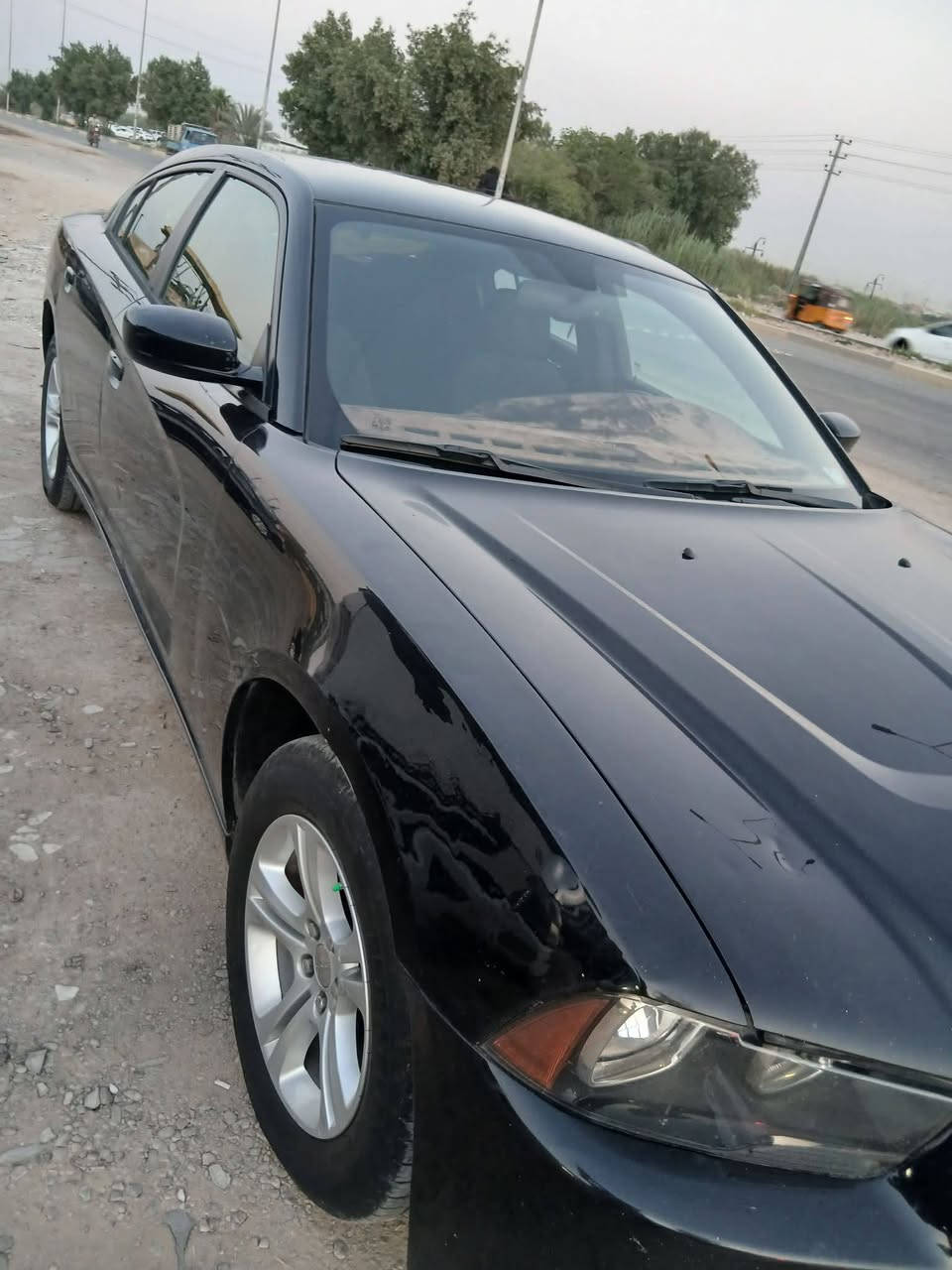 السلام عليكم ورحمه جارجر موديل 11 رقم اربيل نكليزي بسمي السياره كفاله عامه بيه بس بارد بل جاملغ الامامي فقط والباقي مكفول مكاني واسط عزيزيه السعر 150 وبيه مجال ***********/***********
